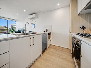 Apartment Welt Features 18