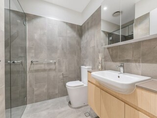 Apartment Welt Features 26