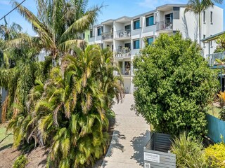 Apartment Welt Features 8