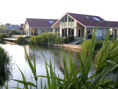 Ferienhaus in Kortgene am Wasser