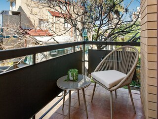 Apartment Welt Outdoor Recording 2