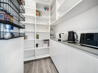 Apartment Welt Features 10