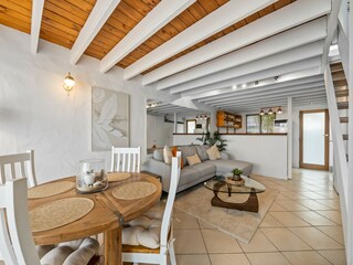 Apartment Welt Features 13