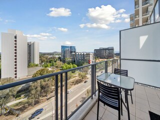 Apartment Welt Outdoor Recording 3