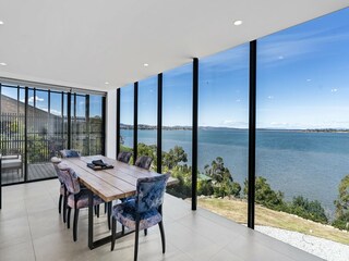 Apartment Welt Features 12