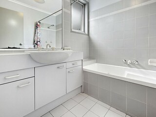 Apartment Welt Features 11