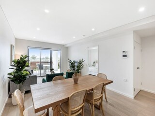 Apartment Welt Features 8