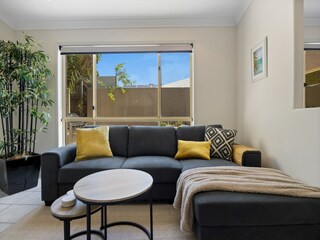 Apartment Sunshine Beach Features 6
