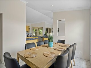 Apartment Sunshine Beach Features 12