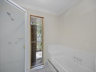 Apartamento Sunshine Beach Características 18