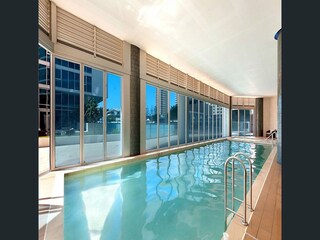 Apartment Broadbeach Outdoor Recording 4