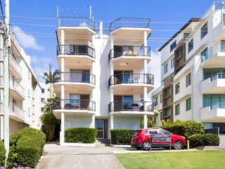Apartment Welt Outdoor Recording 8