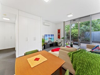 Apartment Welt Features 9