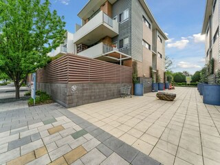 Apartment Welt Outdoor Recording 5