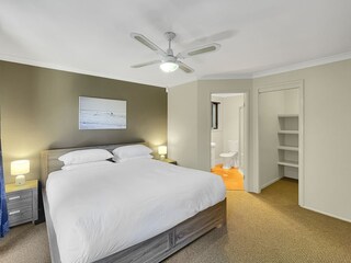 Apartment Welt Features 28