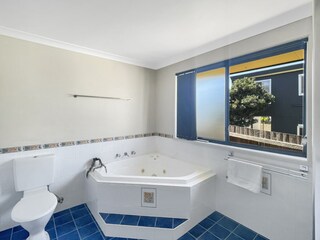 Apartment Welt Features 9