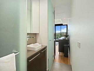 Apartment Welt Features 9