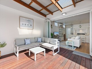 Apartment Welt Features 20