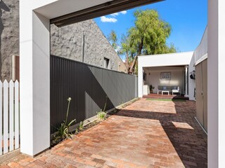 Apartment Welt Features 3