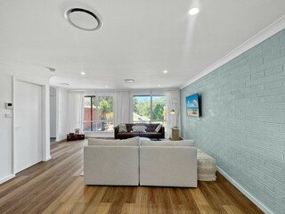 Apartment Welt Features 14