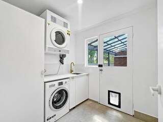 Apartment Welt Features 16