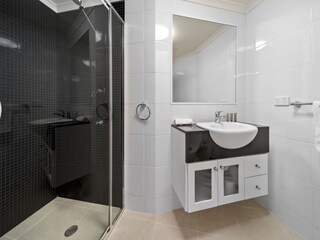 Apartment Welt Features 14