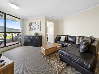 Apartment Welt Features 14