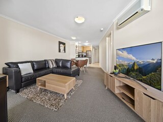 Apartment Welt Features 16