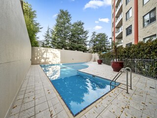 Apartment Welt Outdoor Recording 5