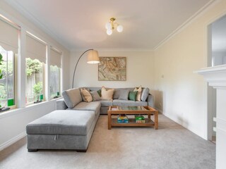 Apartment Welt Features 18