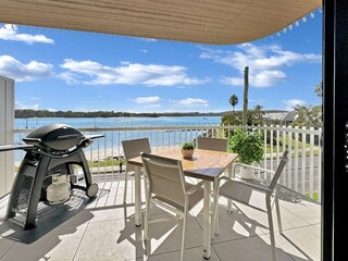 Apartment Welt Outdoor Recording 5