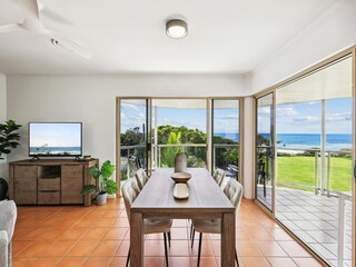 Apartment Sunshine Beach Features 12