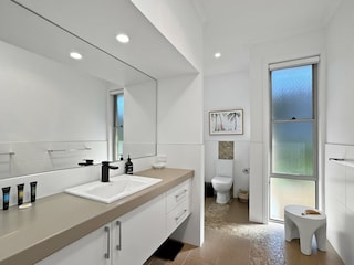 Apartment Welt Features 25