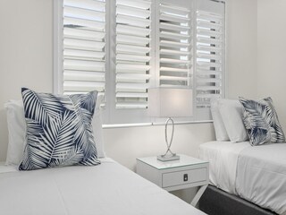 Apartment Broadbeach Features 10