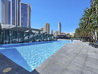 Apartment Broadbeach Outdoor Recording 5