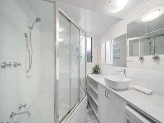 Apartment Welt Features 12