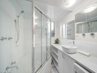 Apartment Welt Features 9