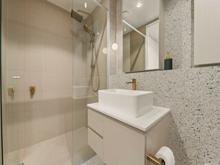 Apartment Welt Features 9