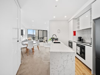 Apartment Welt Features 24