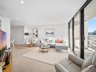 Apartment Welt Features 15