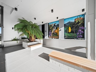 Apartment Welt Features 28