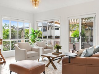Apartment Welt Features 11