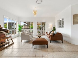 Apartment Welt Features 6