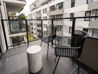 Apartment Melbourne Outdoor Recording 2