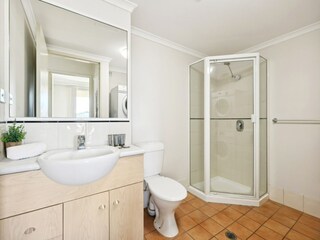 Apartment Welt Features 12