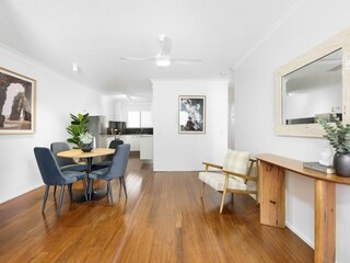 Apartment Broadbeach Features 5