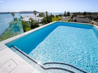 Apartment Welt Outdoor Recording 2