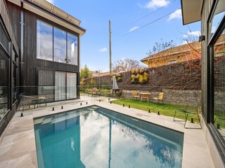 Apartment Welt Outdoor Recording 9