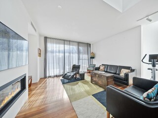 Apartment Welt Features 19