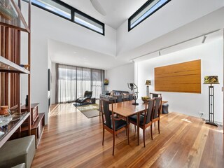 Apartment Welt Features 20